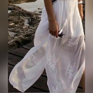 Zara Trafaluc Women's White Sheer Embroidered  High Side Slits Maxi Skirt Waist